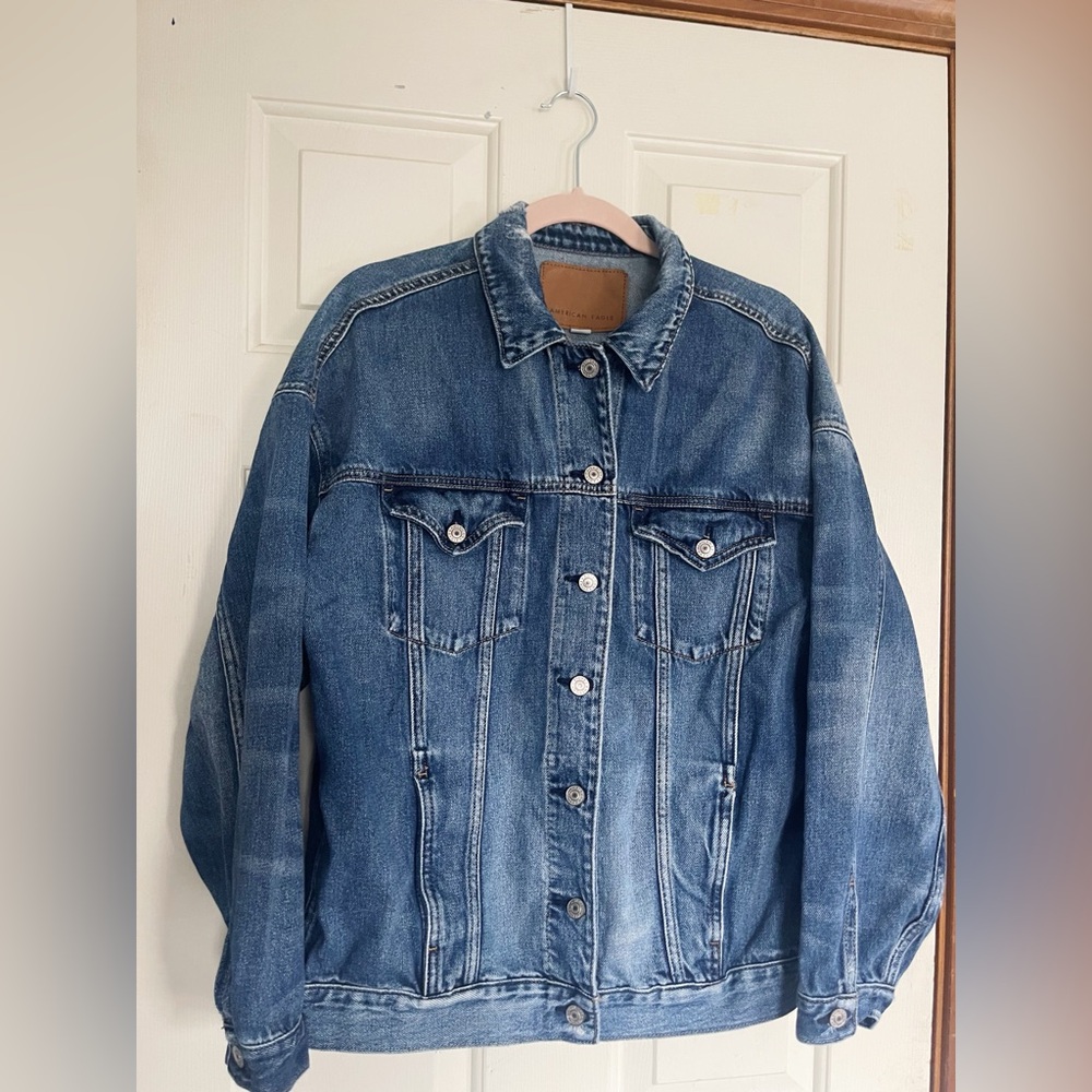 Distressed Denim Jacket - Picture 3 of 9